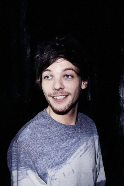 WhyLarryIsReal's tweet image. FAR FAR FAR TOO SOFT