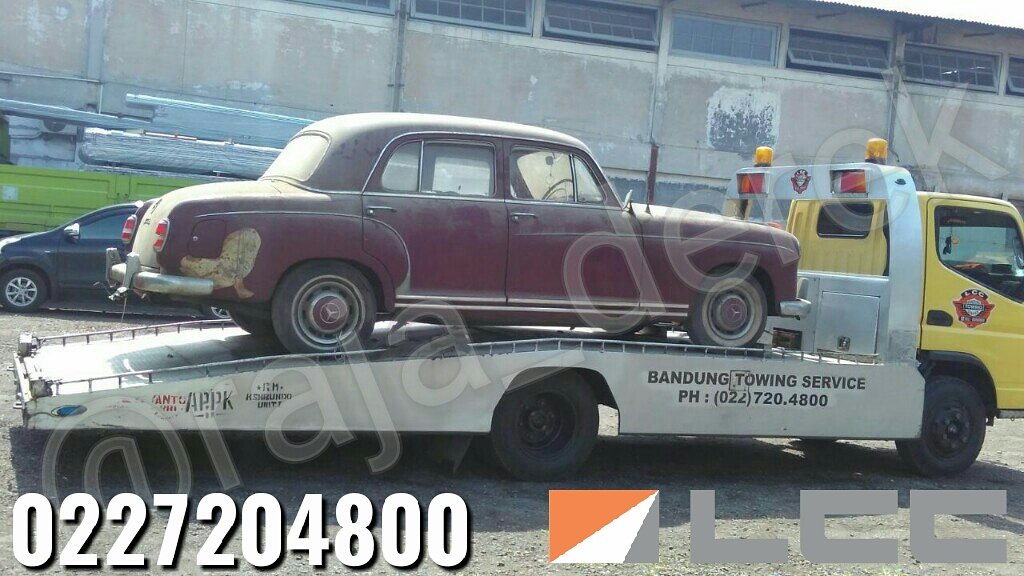 RajaDerek's tweet photo. #derekbandung #towingbandung
#derekmobil #derekmobil24jam
#derekmobilbandung #derekmurah  #InfoBandung https://t.co/PN4pKH1C94