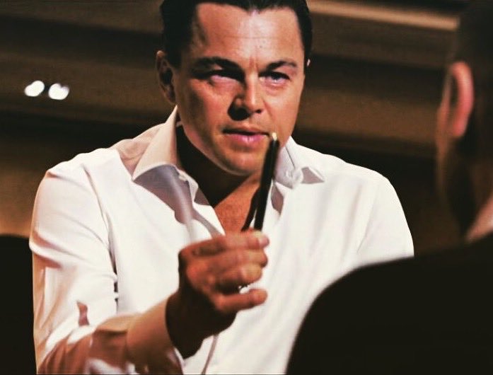 EnlargeRevenue's tweet photo. This is one of the best sales pitch and marketing strategy ever! How would have you sold the pen. #sellmethispen #leanardodicaprio https://t.co/TszCZyPm9i