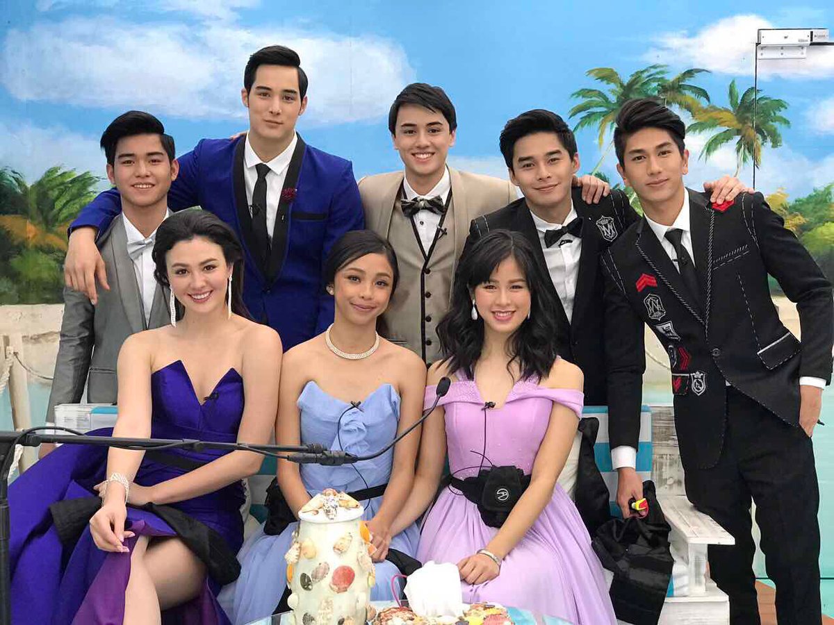 marcusjpv's tweet photo. They're ready. See u in the big night. One last time in the confession room. 😀#PBBTheBigNight https://t.co/FGjlwrEkpx