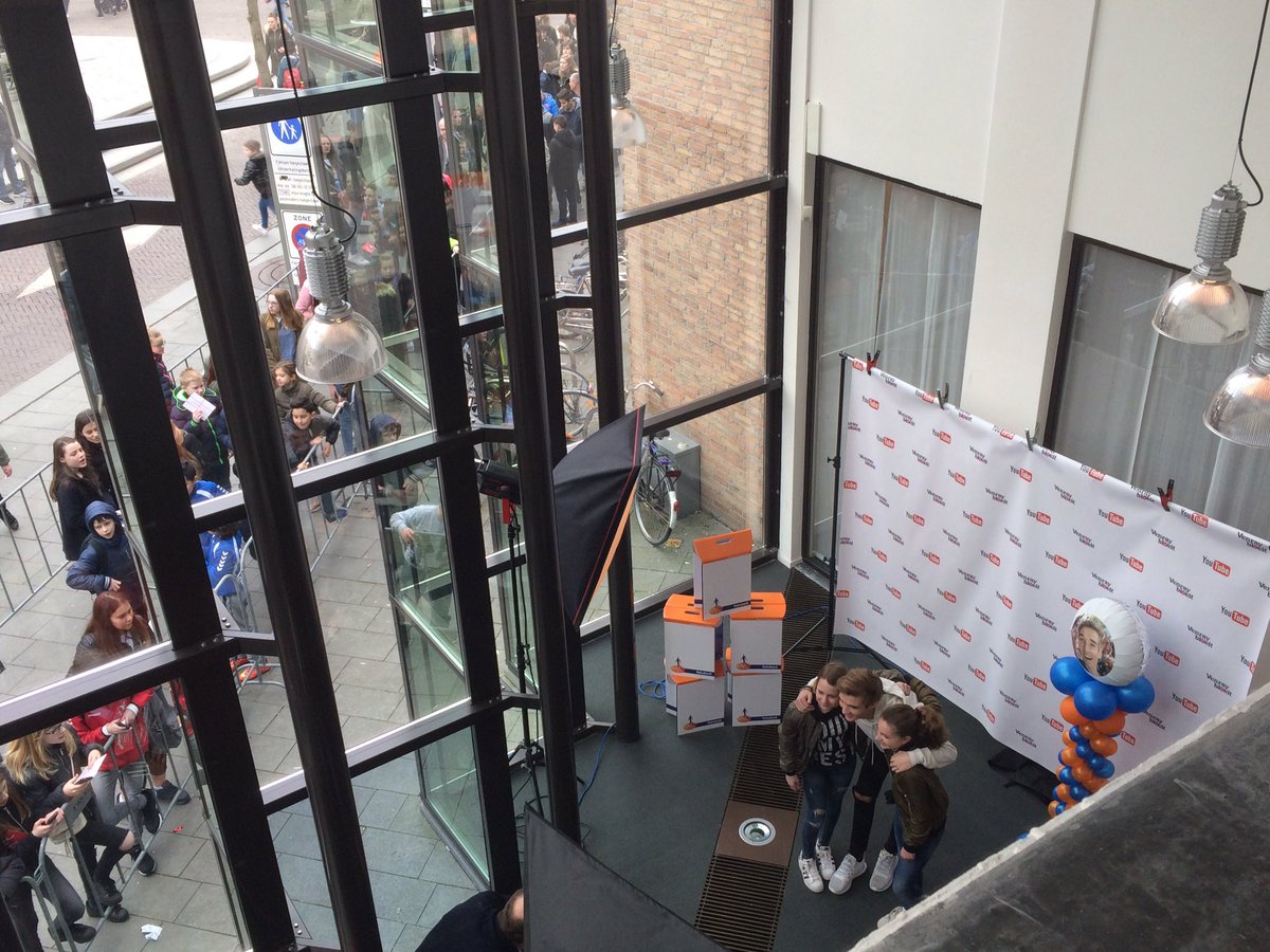 Alleen maar vrolijke mensen! @GameplayWorldXL @RaboHorstVenray #rabobank