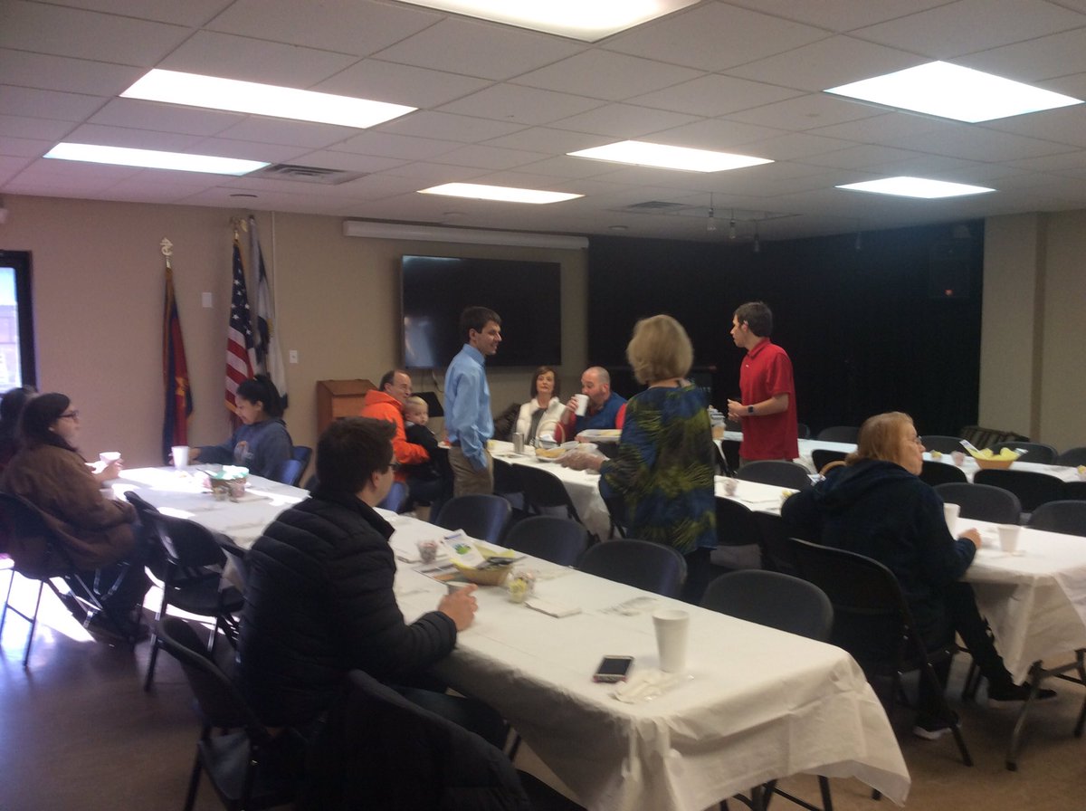 bachman_academy's tweet image. Join us at the Cleveland Salvation Army until 9:30 for fresh pancakes and sausage. Tickets are $5 and benefit the Bachman Academy Prom!