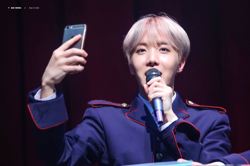 jhopepicss's tweet photo. https://t.co/KEeh1OKPTS