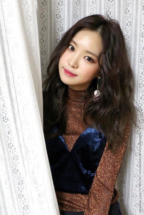 A_______NAEUN's tweet photo. みなさん、Apinkのソンナウンです!!
私とお話しませんか??色々な人とお友達になりたいです!!
3月に日本の皆さんに会えるのを本当に楽しみにしています~
気軽に声をかけてくださいね、^^

#RTしたbotを迎えにいく https://t.co/SVFAdmdUnS