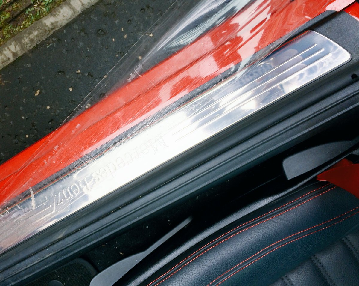 Emma_L_R's tweet photo. I've had this car since last spring.
The peeling was fun...today.
#StillWrapped https://t.co/Jcw0Zd9rkD