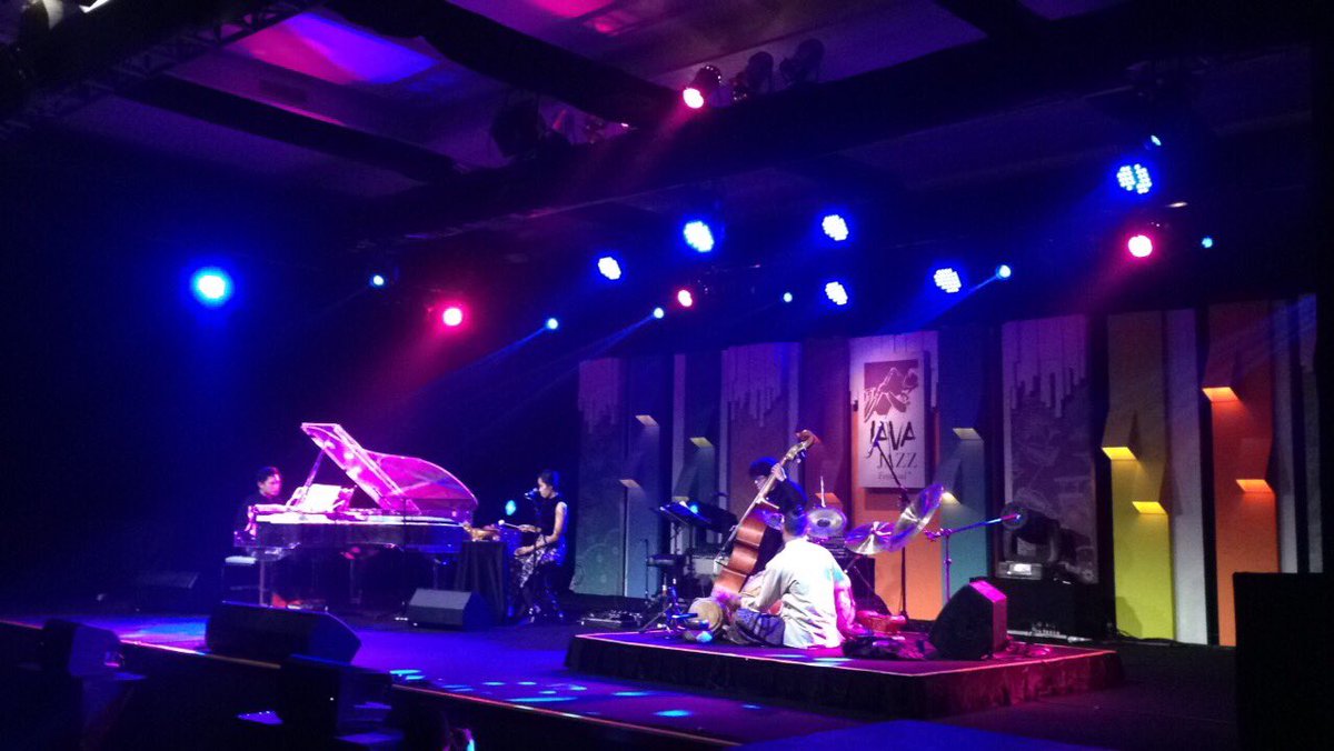 Java Jazz Festival tweet media