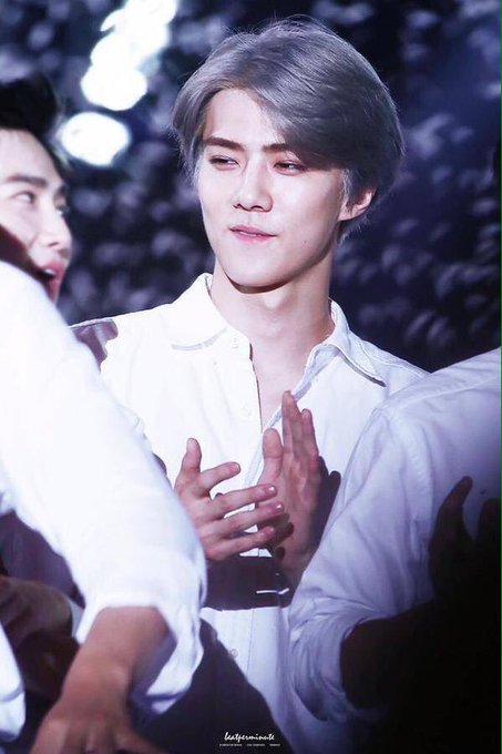 セフンのtwitterイラスト検索結果 古い順