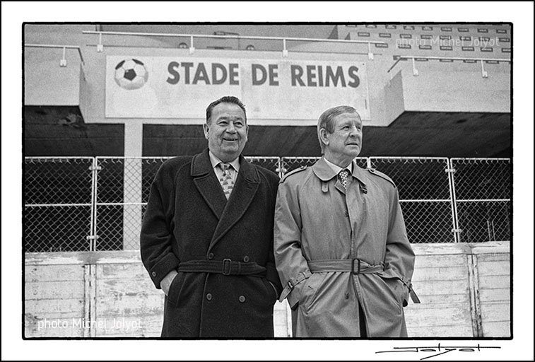 micheljolyot's tweet photo. Raymond Kopa et Just Fontaine retrouvaient le Stade Delaune à Reims en 1998.
#kopa #raymondkopa #stadedereims #photomicheljolyot #jolyot https://t.co/aNCn3V3mND