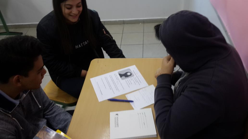 dbouk_zeina's tweet photo. #Brain_teasers trigger the use of logic as a way of knowing with grade 11Ip sts #critical_thinking @Hhhsinfo https://t.co/d3ZNSDsIIm