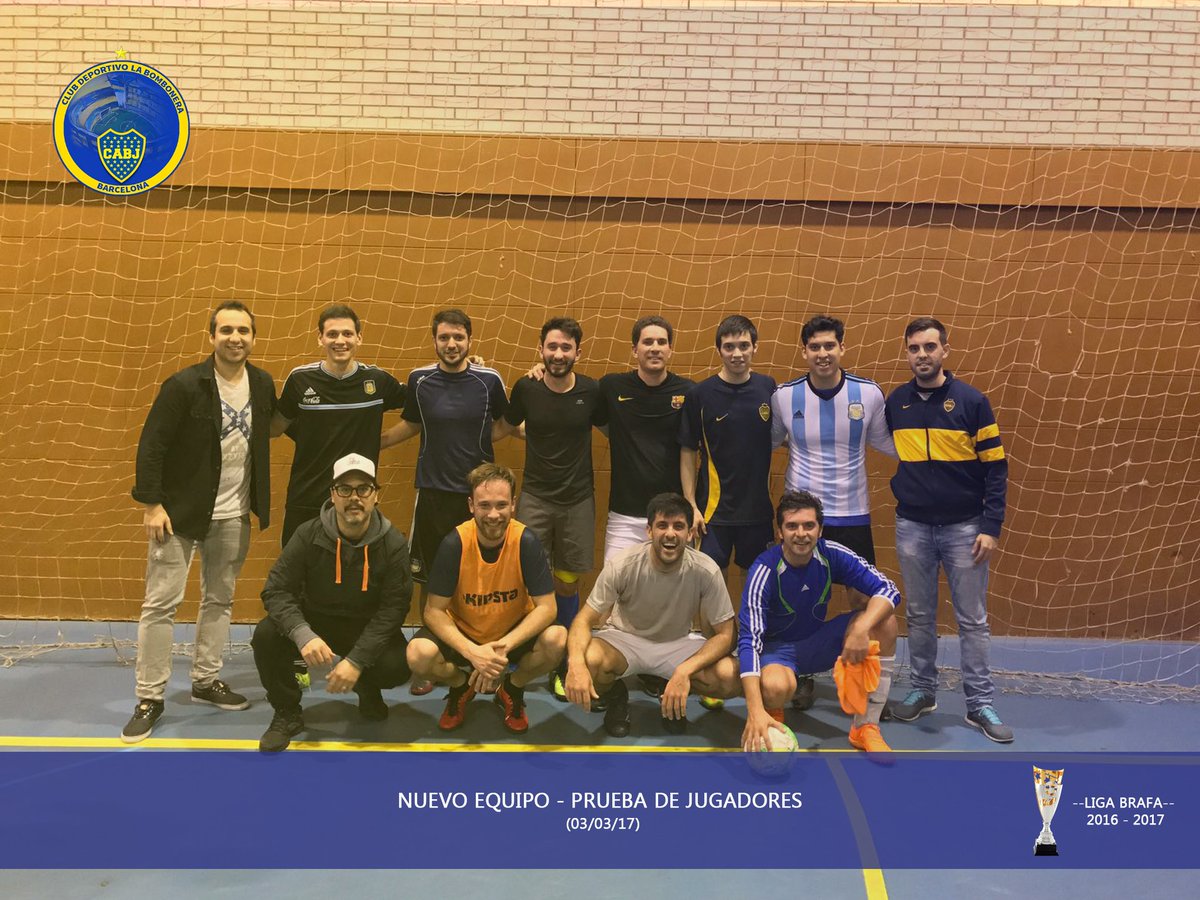 ¡Nuevo equipo, nuevas ilusiones! Noche de fútbol con pruebas de jugadores para formar el nuevo equipo de F5 que comenzará a disputar la liga