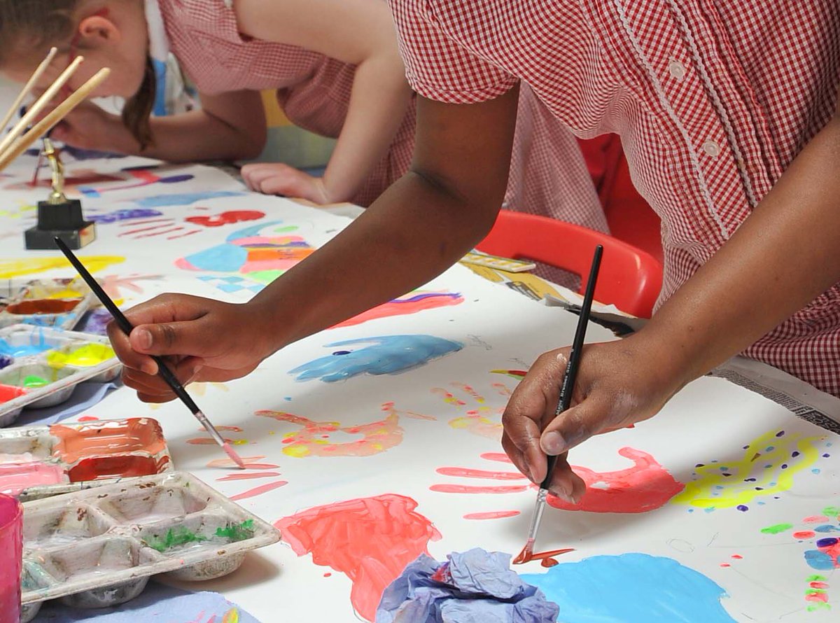 BedfordCulture's tweet photo. Join artist @sgresswellart  for our Process Painting workshop at @BedPopScience  on 11th March! #bedshour BOOK HERE: https://t.co/xXTteGLEfL https://t.co/y76nBD4Jpj