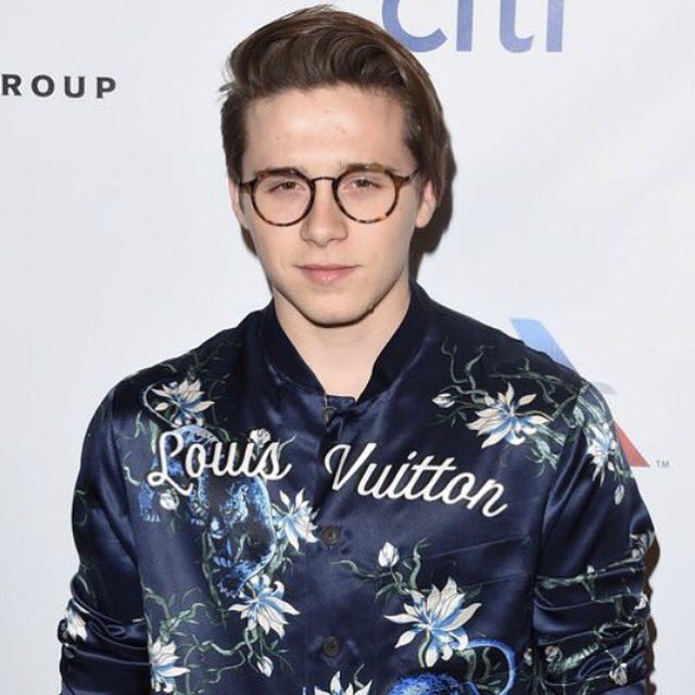 Brooklyn Beckham is 18 today! happy birthday 
