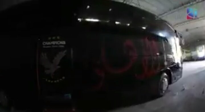AlAhlyInfo's tweet photo. وصل وصل وصل🚌
الأتوبيس الخاص بالفريق الأول لكرة القدم بالنا��ي الأهلي https://t.co/klayAVyJN9