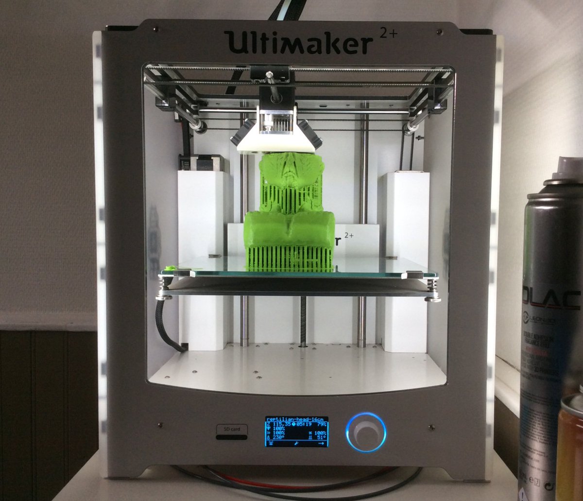 kagi3d's tweet photo. Replicating my reptilian for invasion :) 8cm and 16cm tall

#Ultimaker #Blender3d #blender #3Dprinting #impression3d https://t.co/OcB1AQXu0C