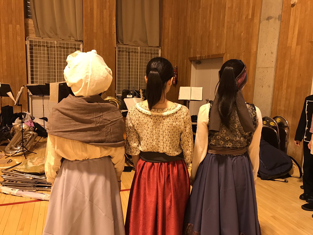 Ewe 旭川永嶺高校吹奏楽部 レミゼラブル の演技者達 衣装のクオリティすごいdeath Eiryo 永嶺 旭川 第一回定期演奏会 チケットはこちら T Co 4wht02wmgv