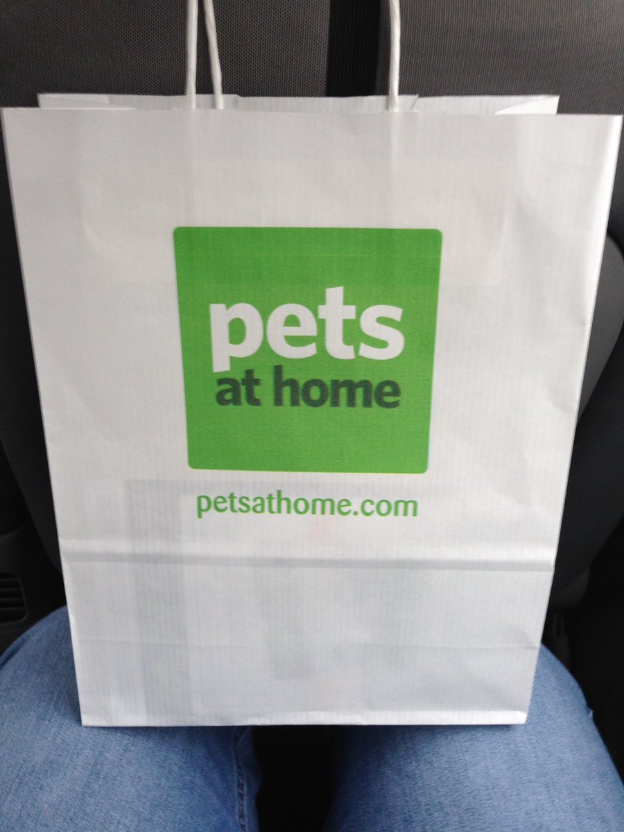 Little goodie bag from <a href="/petsathomeuk/">Pets at Home</a>.  Thank you #petsathomelivingston.  Coley boy will love it.   #petsathomeuk #petsathomevip #colecat.
