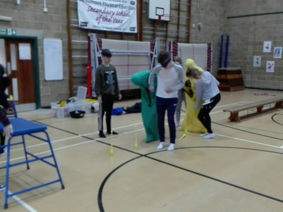 BeaumontDofE's tweet photo. Team building #beaudofe https://t.co/iHhVQgafwr