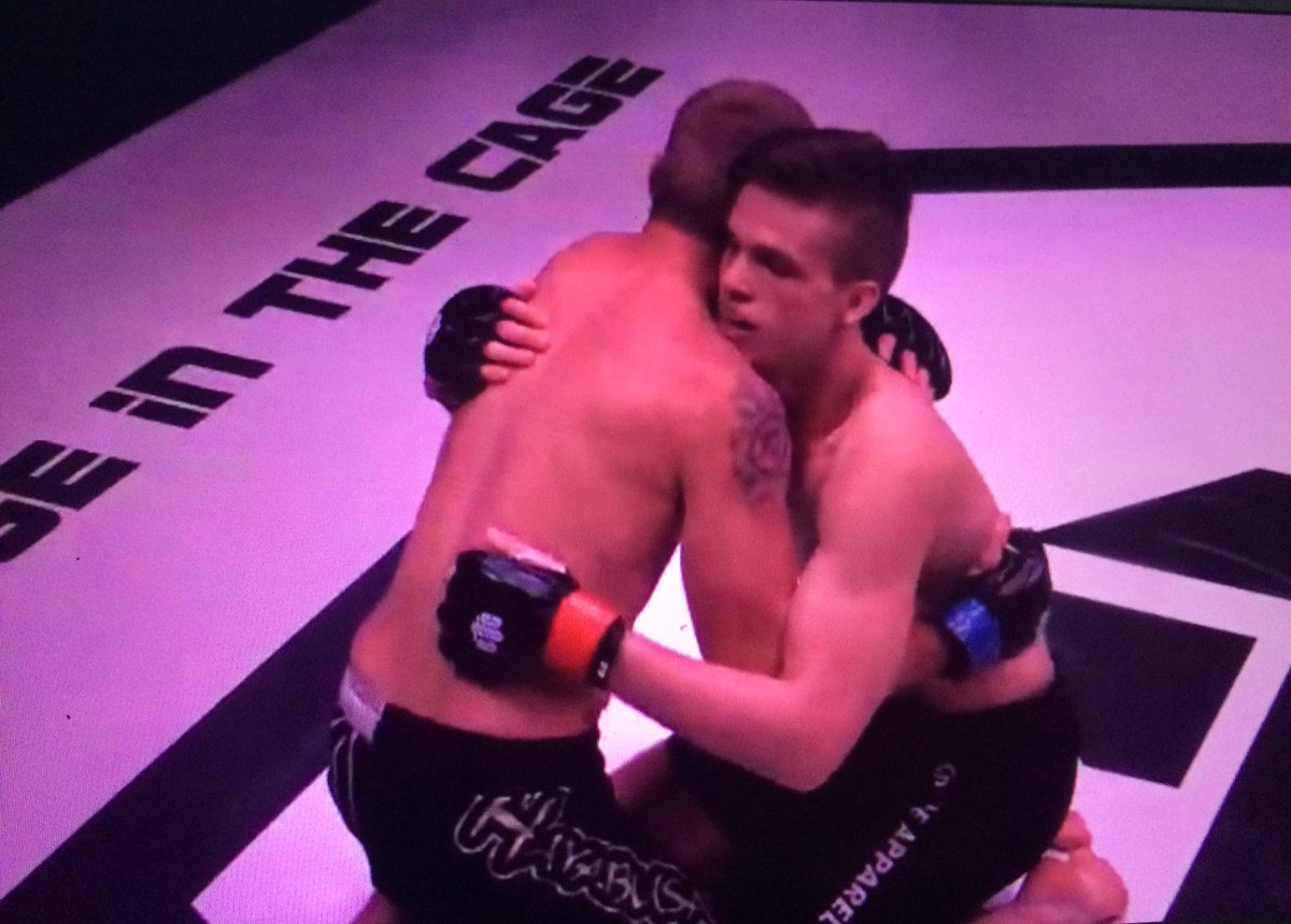 Fight 7 results #CITC8 Peter Templer v Blair Frew by Submission (Arm Bar) in R1 #mackay #Mma