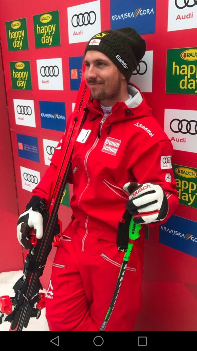Hirschinators's tweet photo. pretty nice first run from @MarcelHirscher ! He's leading after 1st run in the giantslalom of @VitrancCup . 2nd run: 12.30 CET. Good luck ✊🍀 https://t.co/azXKTe1Iaz