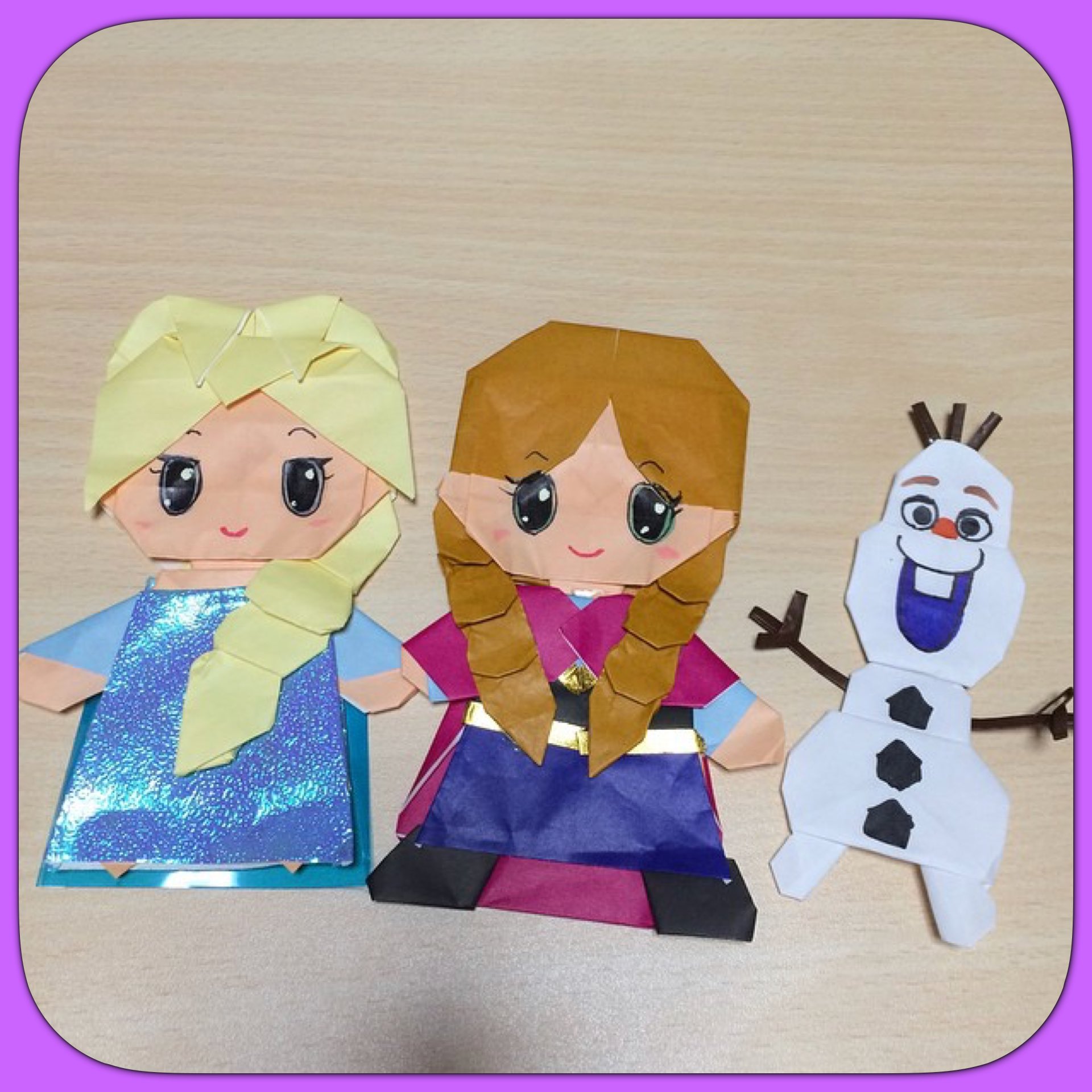 だ ちゃん Dahchan 創作折り紙作家どす V Twitter アナ雪 地上波初放送ってことで 随分前に作ったアナ エルサ オラフ いしばしなおこさんのキャラ折り紙を参考に作ったもの 2枚目画像はさらに指人形にしたもの 折り紙作品 過去作品 アナ雪