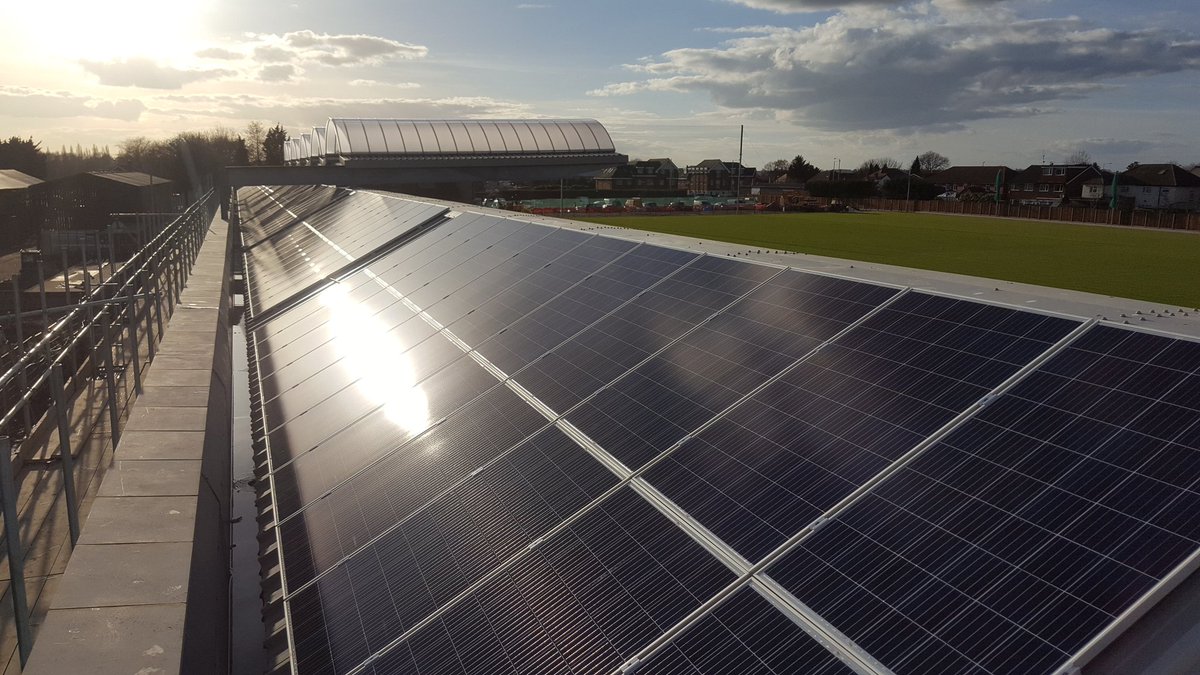 UK Solar Generation tweet media