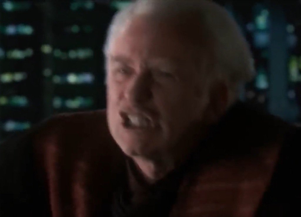 PrequelMemes's tweet photo. When you bout to bust a nut but Mace Windu walks in https://t.co/PdF6ZRFUxS