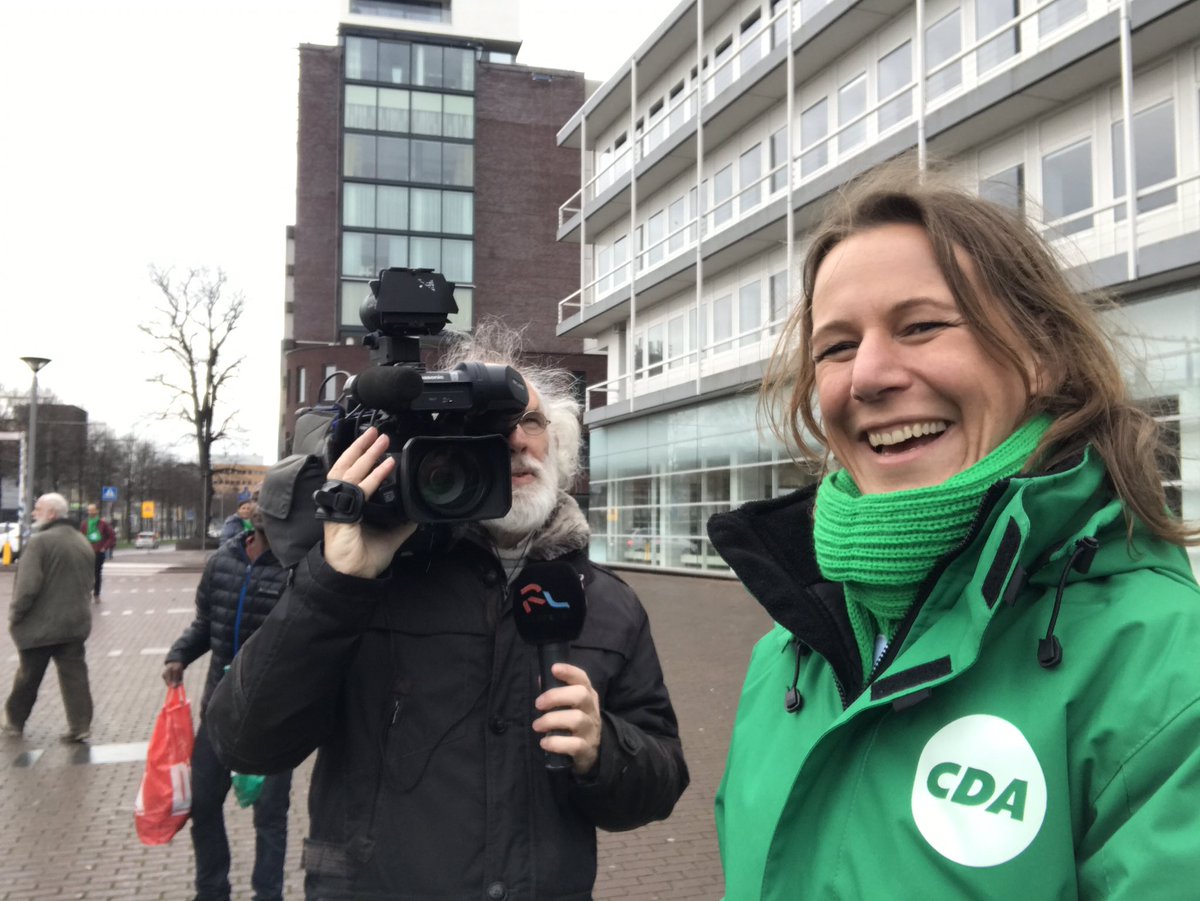 Wytske_Postma's tweet photo. #campagne #campagne #campagne #rotterdam #dordrecht #zwijndrecht #spijkenisse en nu naar het Westland! https://t.co/bbD4y6PkEp