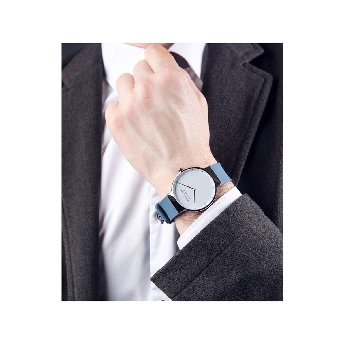 rue5__'s tweet photo. Suited and Booted with Bering 🕐🕛🕐🕑🕒 #Beringwatches #classy #menswatchesoftwitter https://t.co/VcZHsYcoEU