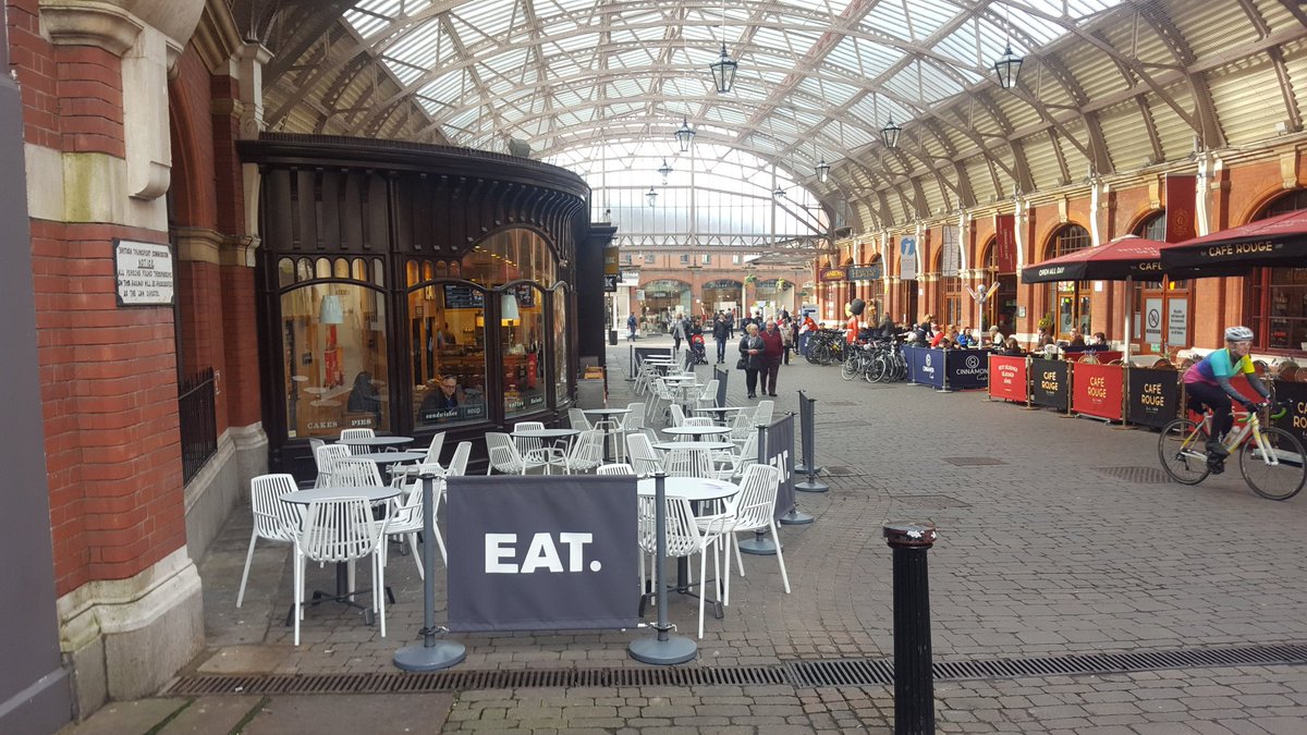 When everyone else is dead, we have the support of our locals and cyclists on this lovely morning! #savecinnamoncafe #savecinnamonwindsor