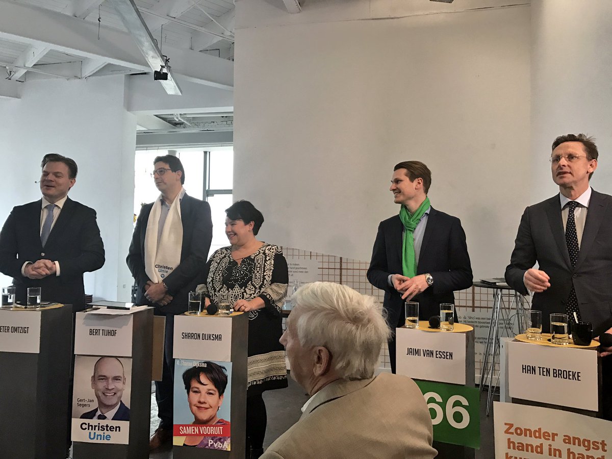 Wat doet mijn man nu weer bij de <a href="/VVDHengelo/">VVD Hengelo</a> ??