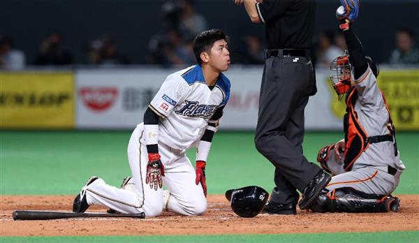 Sankei_news's tweet photo. 巨人・沢村、わずか１球で退場　危険球「投げた瞬間に抜けたと思った」 https://t.co/e41zsi3iqj https://t.co/7vaWubkW8P