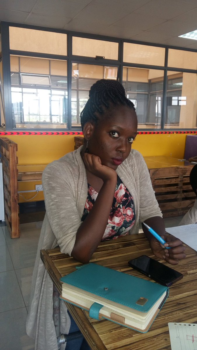 RotaractKlaCity's tweet photo. The Discover TOT is under way. Learning about Human centered design. @RotaractKlaCity @TheEmpiso @Rotaract_MUK @InnovationVilla #Discover1 https://t.co/JIm2H6Ye93