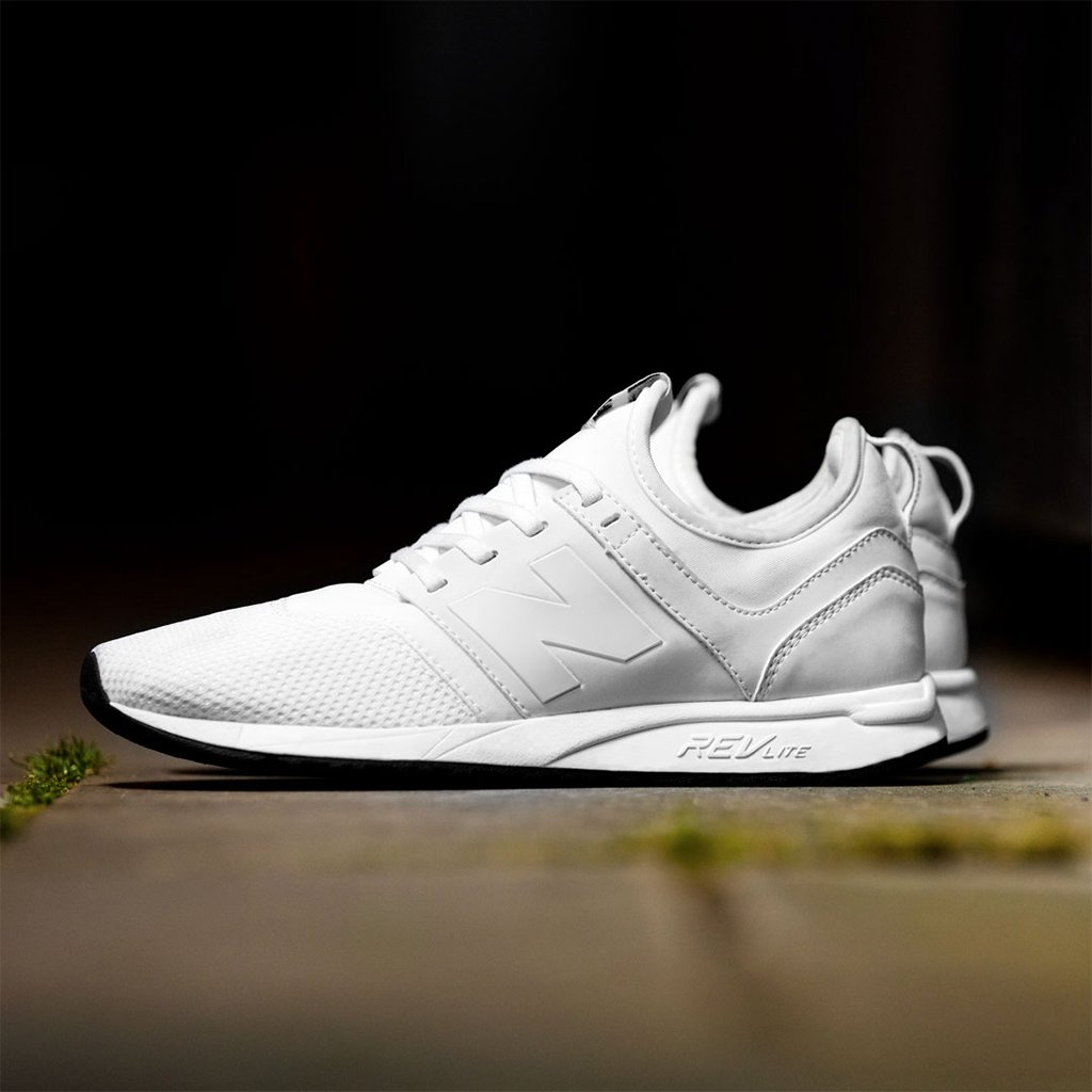 new balance total white