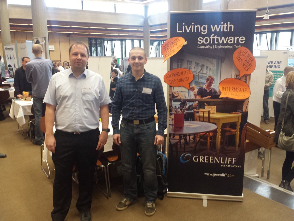 greenliffag's tweet photo. Handover at the #Greenliff booth at #Kontaktparty, come visit us! #ETH #UniZH https://t.co/xZeOHaTiet