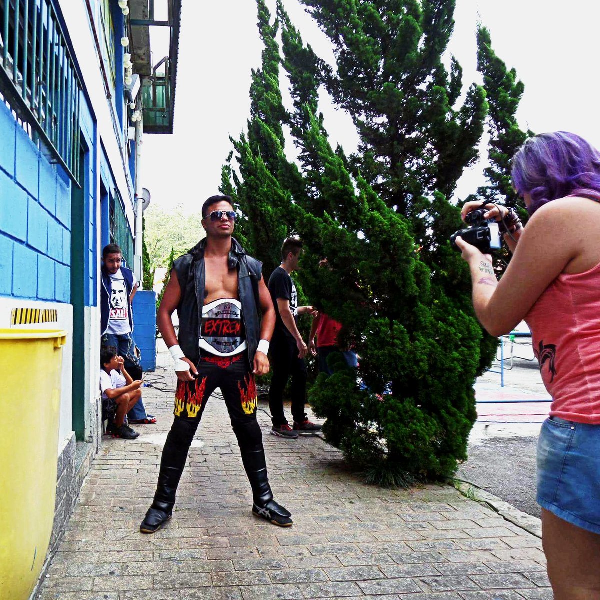 CfwDeath's tweet photo. Amo ser o centro das atenções das pessoas...😎 @cfwnanet #extremechampion #backyardwrestling #prowrestling #wrestling #LuchaLibre https://t.co/I6R74u0JeK