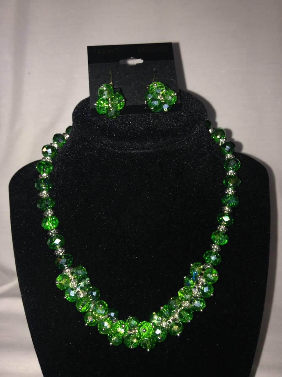 chicjewellery1's tweet photo. Did we mention that our products can ship to you? Check out our website for costs in your area! https://t.co/TFEcB4UXCi #Canadiancrafted https://t.co/34KF12OGnu