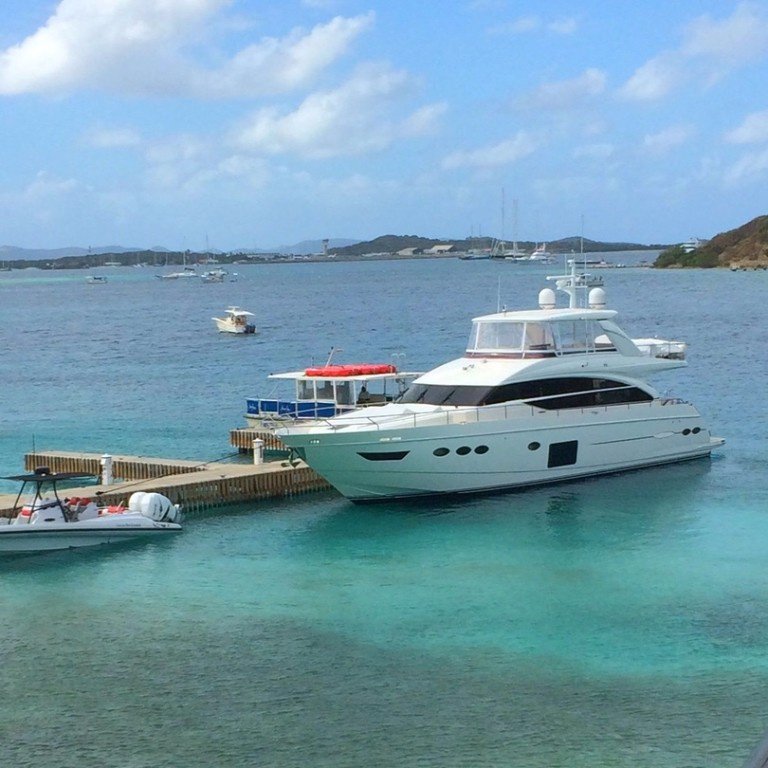 Move over Jessica Rabbit, there's a new "Redhead" in town. 😘#Luxury #MegaYachts #LuxuryYachts #Travel <a href="/Autograph/">Autograph</a> <a href="/CNTraveler/">Condé Nast Traveler</a>