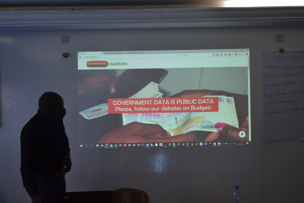 cmngounou's tweet photo. Yes @Afro_Leadership led the #OpenDataDay on #OpenBudgetData. Presentation of our use of @openspending dataset from 56 #localgov https://t.co/QMw8alCSrm