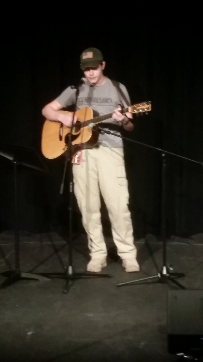 wcsRenHigh's tweet photo. So incredibly proud of Noah for performing classic country songs at the #WCSFineArts Festival. He nailed it! https://t.co/H2bpCjsyCd