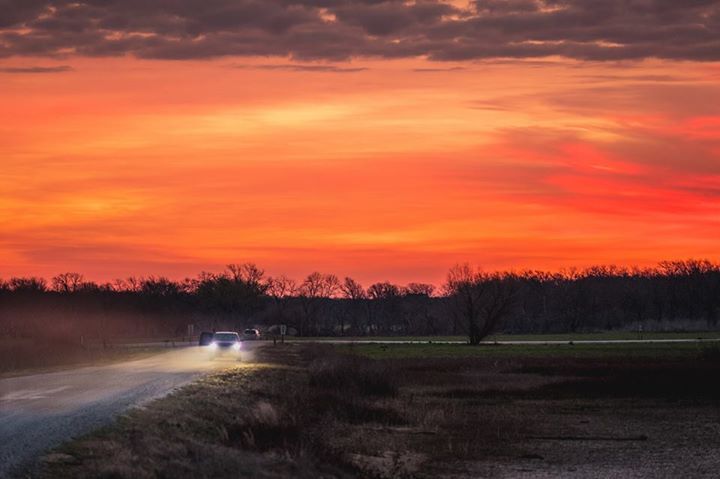thephotorangers's tweet image. In Texas about to head to our conference in Phoenix. Watched the sun rise over t photorangers.com.au/in-texas-about…