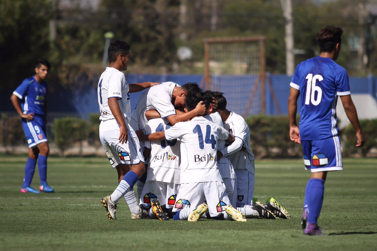 Huachipato's tweet photo. Resultados del Fútbol Joven

#Sub17 Huachipato 2-4 U. de Chile
#Sub19 Huachipato 0-1 U. de Chile
#VamosHuachipato
Fotografía: Javier Vergara https://t.co/aUDlzVYsv4