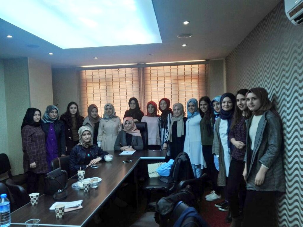 Üniak Hanım Komisyonu olarak haftalık toplantımızı gerçekleştirdik.