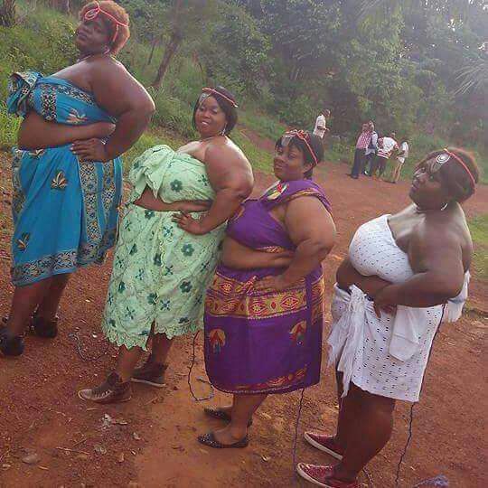 Expertsantes's tweet image. Travailleuses  de sexe et fière de l'être arrêté de nous pointé du doit