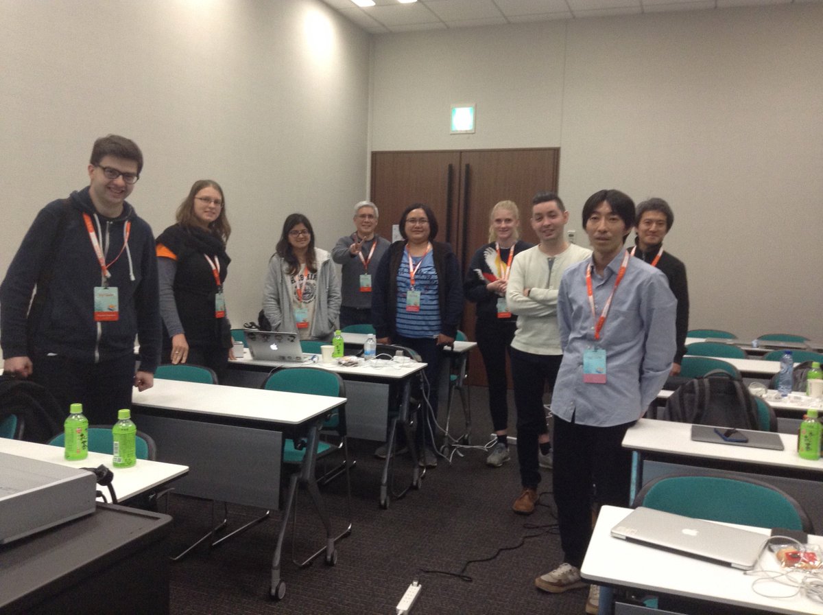BlurrrSDK's tweet image. My wonderful students at the 2D Game workshop with SDL at #tryswiftconf in Tokyo. Thank you for such a fun day! #blurrrsdk