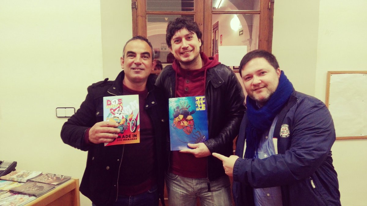 laberlinga's tweet photo. Hoy hemos estado en las Jornadas de Encuentro con Autores de la Asociación Carmona en Viñetas hablando de la Autoedición en Sevilla #fanzine https://t.co/Nvfxd54AOS