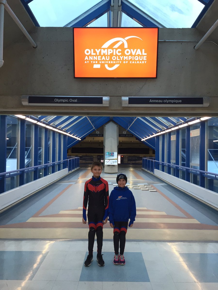 robmakowsky's tweet photo. Good morning @theolympicoval!  We meet again!  Looking forward to another great weekend of Speed Skating. #RUFast #LoveThisSport https://t.co/7m04iAQyXj