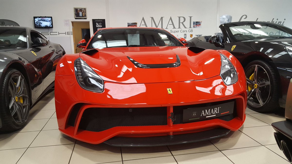 Anthony_Eyre's tweet photo. Thank you @SheikhAmari for showing Lewis and I around the most amazing set of supercars. I know you're a busy man so I appreciate your time. https://t.co/3KPy0K5xhO