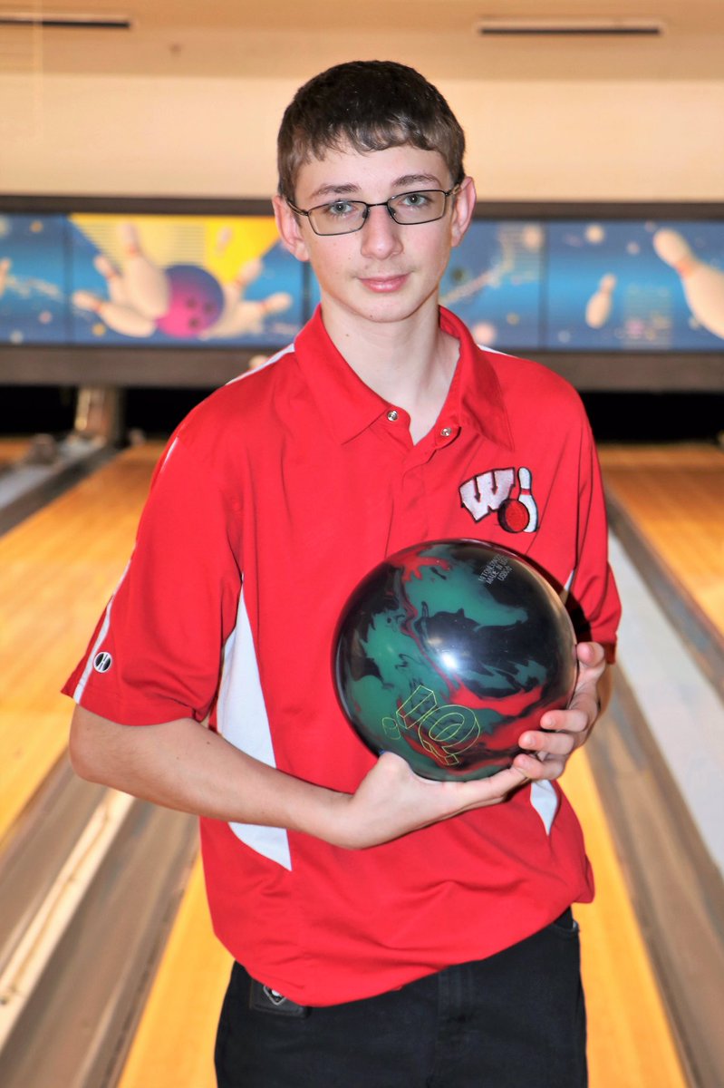 bobdillner's tweet photo. Help me in wishing good luck to our @speed51dotcom buddy @derrickcanfield as he bowls today for @WaverlyAthletics in the NY State Finals. https://t.co/YFnwilyQs6