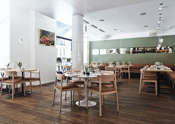 ADMEXICO's tweet photo. #InteriorismoAD Conocer la renovación de este elegante restaurante en Finlandia. https://t.co/1vXnvCqSuV https://t.co/wr2p98xerl