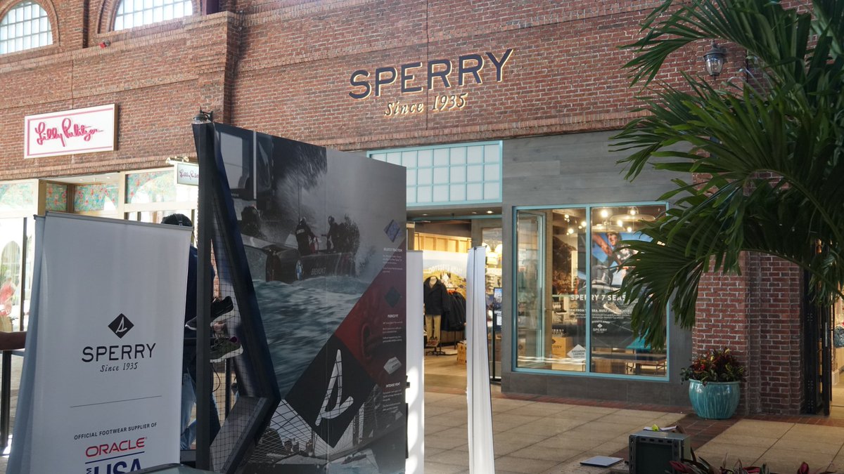 sperry disney springs